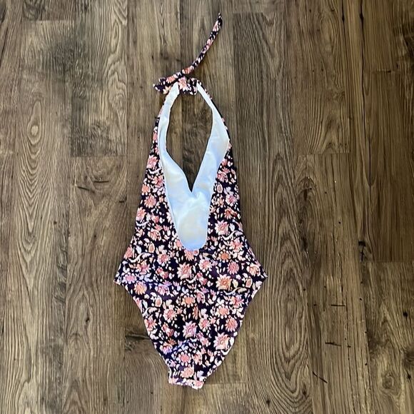 Veronica Beard salis halter floral one piece swimsuit - Picture 7 of 7